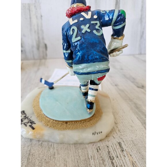 Ron Lee clown hockey player vintage limited 2000 gold figurine statue three of 9 - Picture 5 of 8